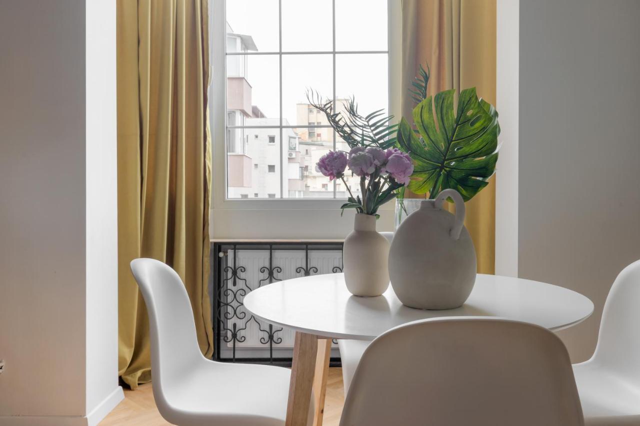 Apartmán Little Paris By Urbanesq Bukurešť Exteriér fotografie