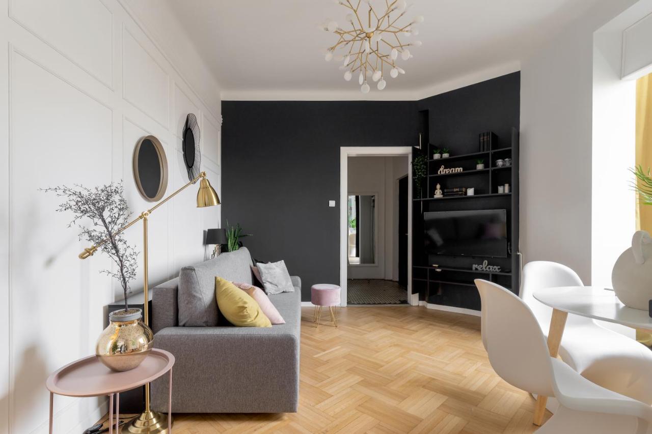 Apartmán Little Paris By Urbanesq Bukurešť Exteriér fotografie